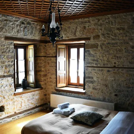 Old Gorianádhes