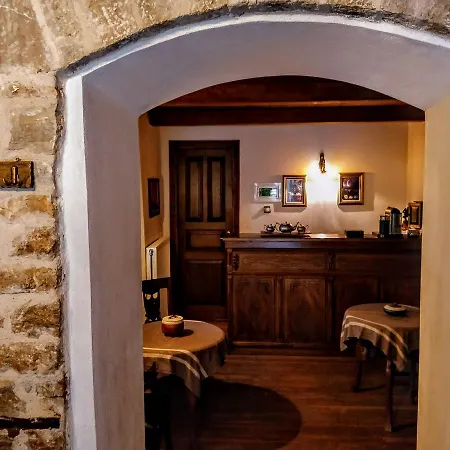 بيت ريفي Old Gorianádhes